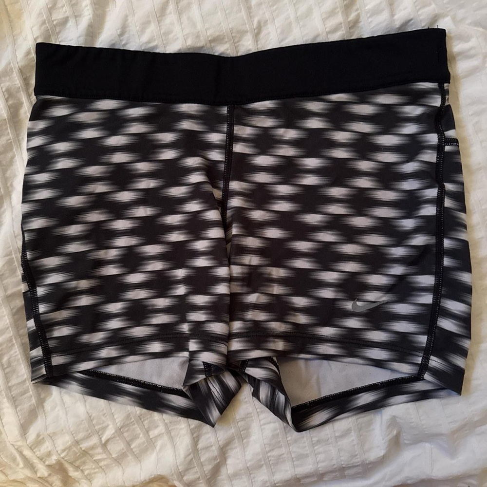 Nike Black and White Patterned Athletic Shorts